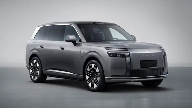 Avatr's flagship 9-series SUV appears in China filing as T09 with triple-motor plug-in hybrid powertrain