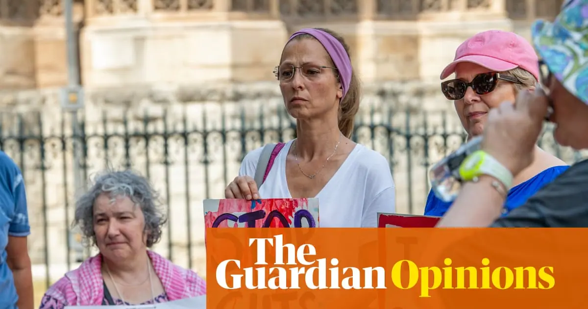 The right’s scrounger rhetoric dominates the benefits debate. Labour must fight back – and win | Frances Ryan