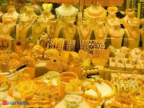 Shanti Gold, PC Jeweller & other jewellery stocks rally up to 10% as gold ETF FoF subscriptions face curbs