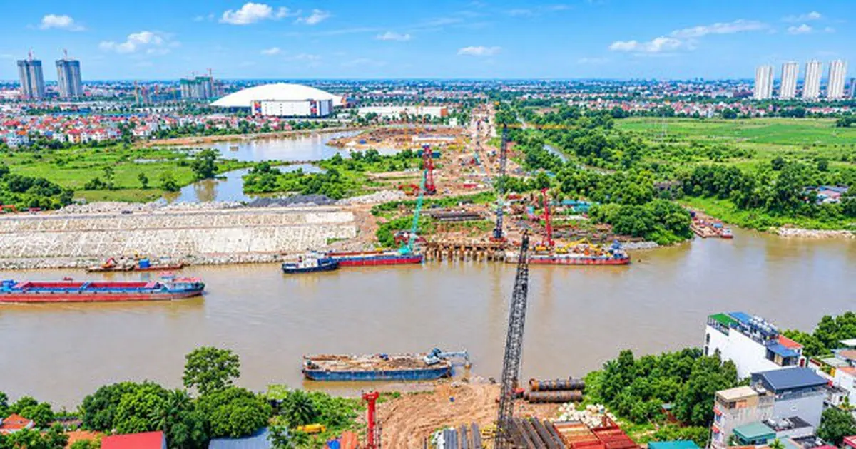 Hà Nội: Phân luồng giao thông phục vụ thi công cầu Tứ Liên từ ngày 21-10