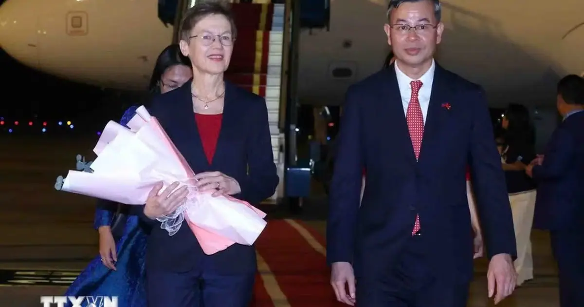 Thủ tướng Công quốc Liechtenstein Brigitte Haas đến Hà Nội, bắt đầu thăm chính thức Việt Nam