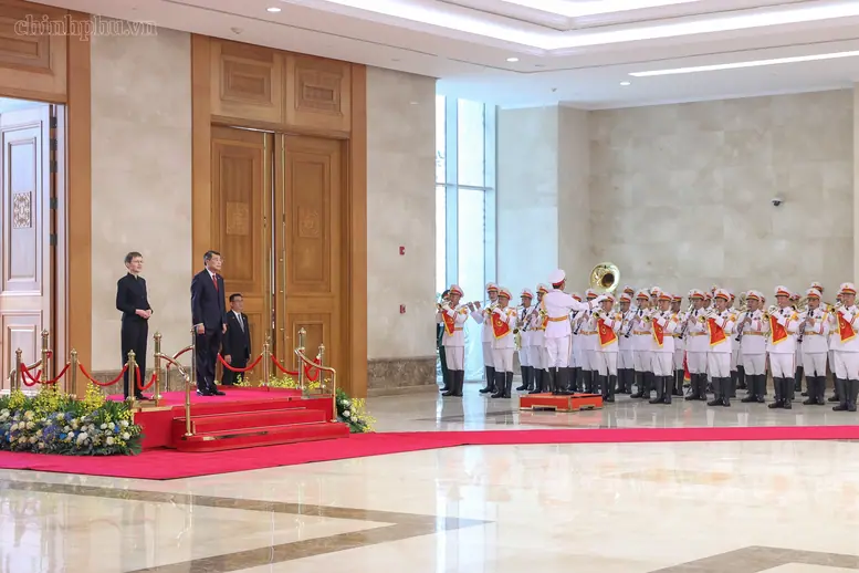 Thủ tướng Lê Minh Hưng chủ trì lễ đón chính thức Thủ tướng Liechtenstein- Ảnh 2.