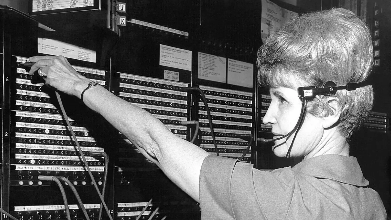 Women may be at greater risk of AI job losses. Telephone switch operators and PCs show why.
