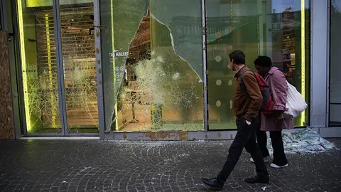 France's riot damage doubles: How will businesses pay for the destruction?