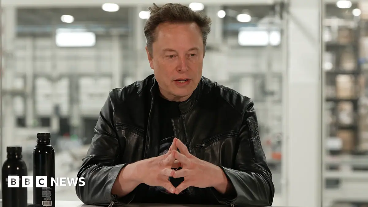 Elon Musk considering Tesla-SpaceX merger