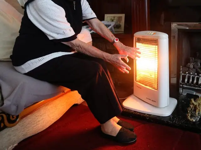 40% of those surveyed said they are more worried about paying for their energy this winter (PA)