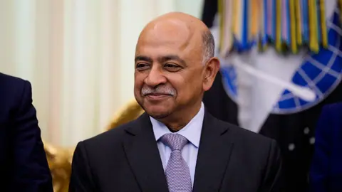 IBM beats on top and bottom lines as CEO Krishna touts 'Super Intelligence' traction