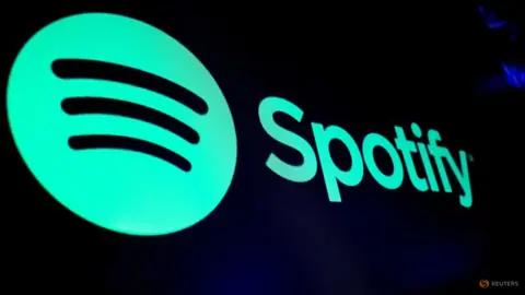 Spotify forecasts fourth-quarter profit above estimates on AI bets
