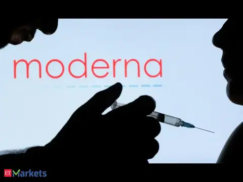 Moderna stock crashes 25%, loses about $24 billion after cancer vaccine data leak