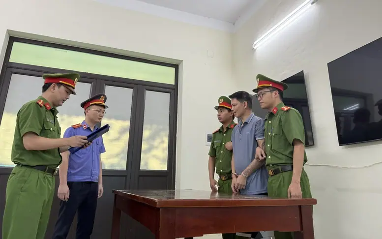 Phú Thọ: Khởi tố, bắt tạm giam đối tượng có hành vi ngược đãi, hành hạ hai con ruột