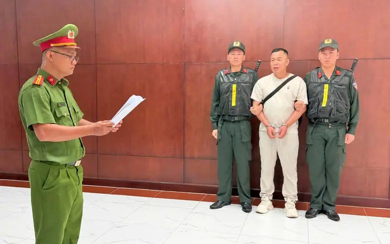 Khởi tố đối tượng sử dụng trái phép nhãn hiệu 'Hằng Du Mục' để kinh doanh táo đỏ