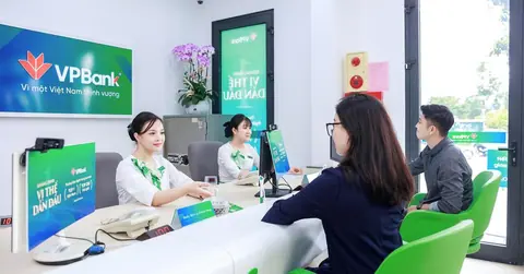 Ngày 23/10, gửi 100 triệu đồng tại MB, VPBank, Techcombank, Sacombank, SHB, ACB nhận bao nhiêu tiền lãi sau 6 tháng?