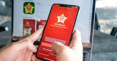 Từ nay, 12 dịch vụ công sau chính thức được tích hợp trên VNeID, người dùng cả nước cần biết để không bỏ lỡ quyền lợi