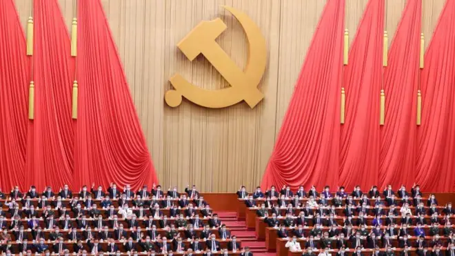 圖為 2022 年 10 月召開的中共二十大，當前（2026.10）舉行的為中共二十大五中全會，一般一屆黨代會召開七次全會