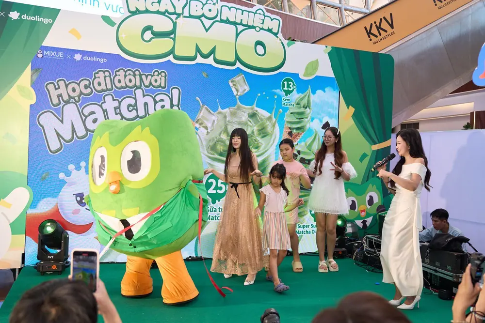 ‏Lần đầu tiên Cú xanh Duo và Tuyết Vương “bắt tay” lan tỏa thông điệp “Học đi đôi với Matcha”‏ - Ảnh 1.