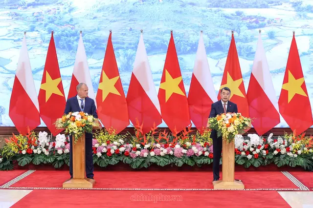 Viet Nam, Poland agree to elevate bilateral ties to Strategic Partnership- Ảnh 1.