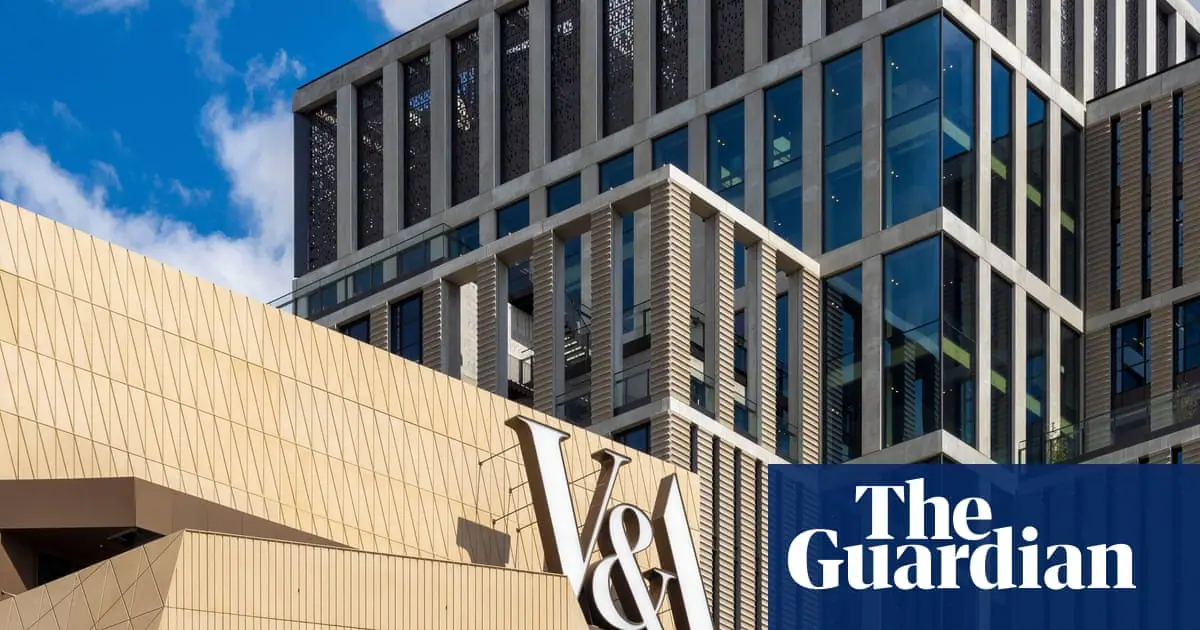 Unions suspend planned V&A strike after improved pay offer