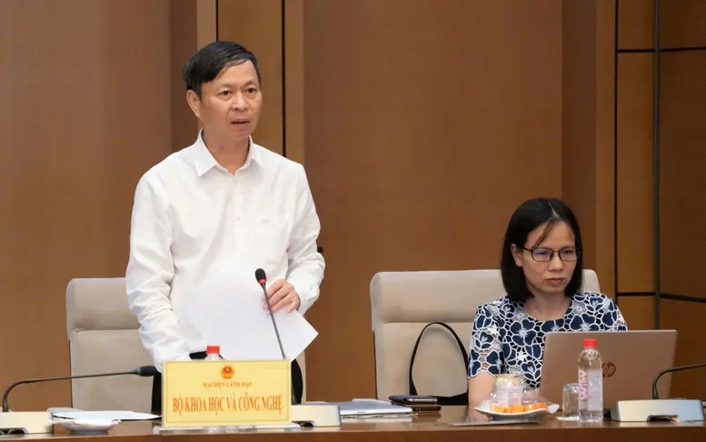 TPHCM liên tiếp phát hiện hàng hóa nghi xâm phạm sở hữu trí tuệ - Ảnh 4.