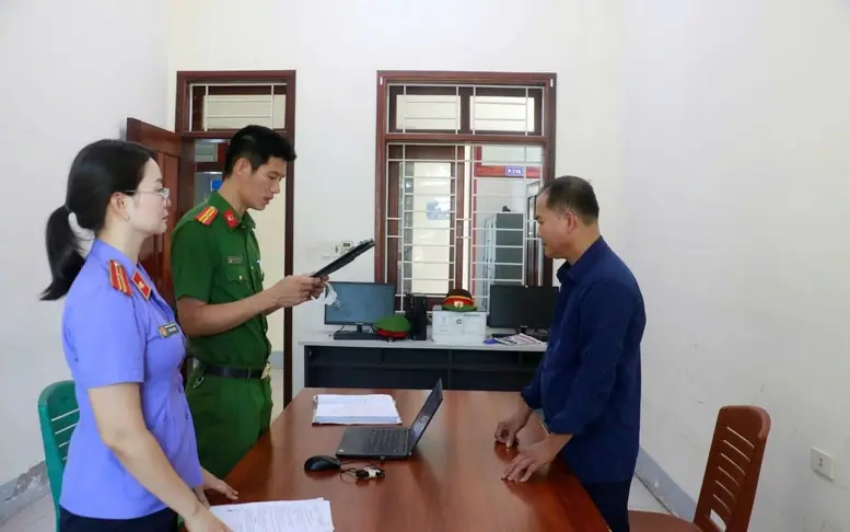 Hà Nội: Phát hiện hàng nghìn chai sữa tắm nghi giả mạo nhãn hiệu - Ảnh 4.