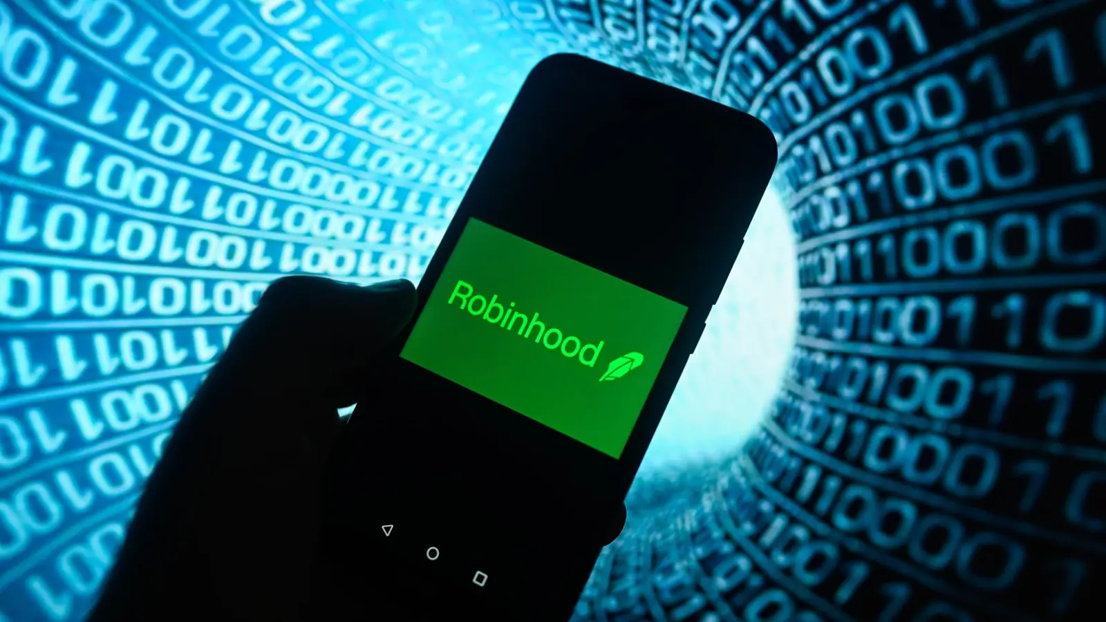 Robinhood shares fall 4% as crypto slump weighs on profits, offsetting gains in new businesses