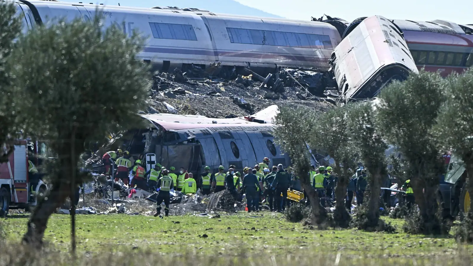 At least 64 people dead in high-speed Spain train crash