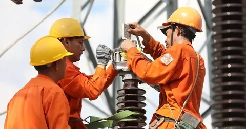 Giá điện từ tháng 11 có thể giảm bao nhiêu?