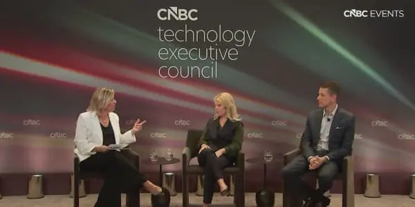 How employees are responding to the pace of technological change