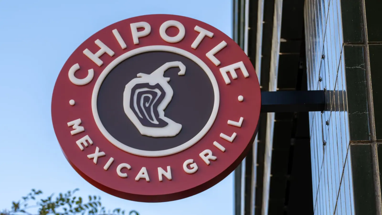 Chipotle shares rise 7% after CEO says same-store sales growth will continue