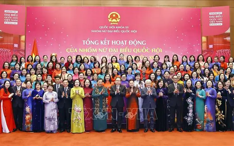 Tổng Bí thư, Chủ tịch nước Tô Lâm gặp mặt nữ đại biểu Quốc hội khóa XVI - Ảnh 4.