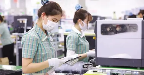 Xuất nhập khẩu Việt Nam lần đầu vượt 1.000 tỷ USD