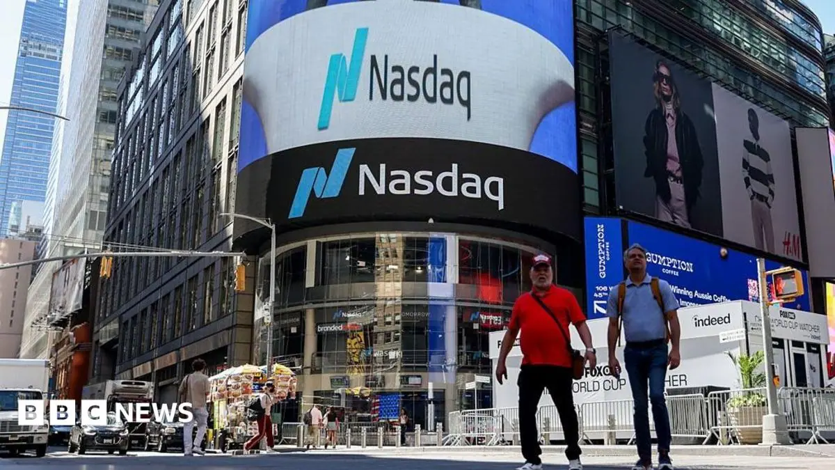US tech stocks see sharp falls as AI spending nears $1tn