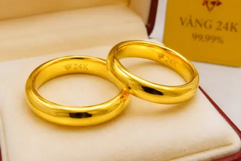 Giá vàng 9999 Mi Hồng hôm nay 31/10/2026 bao nhiêu 1 chỉ?
